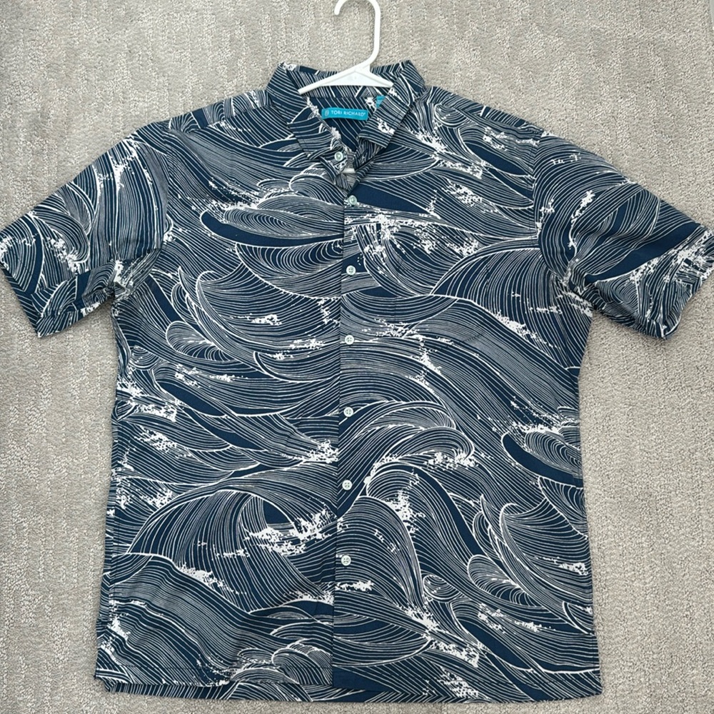 Tori Richard Waves Aloha Shirt Large